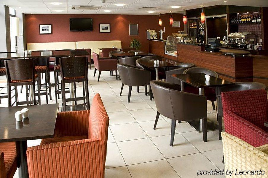 Premier Inn London City Restaurant photo